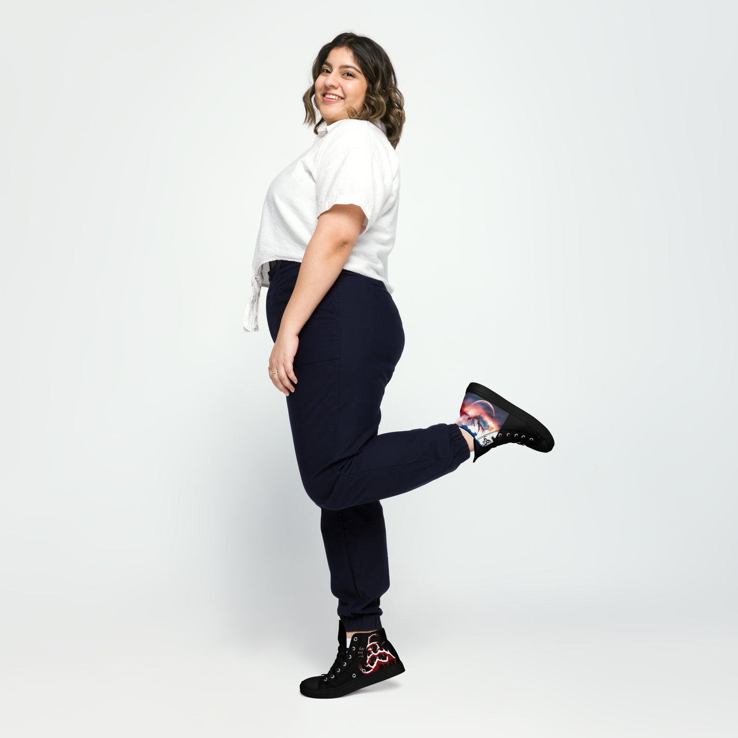 6I66LES,,Women’s high top canvas shoes